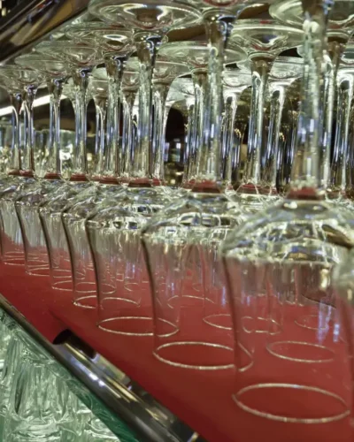 Copos para bebidas: Veja os 10 mais utilizados no serviço de bar
