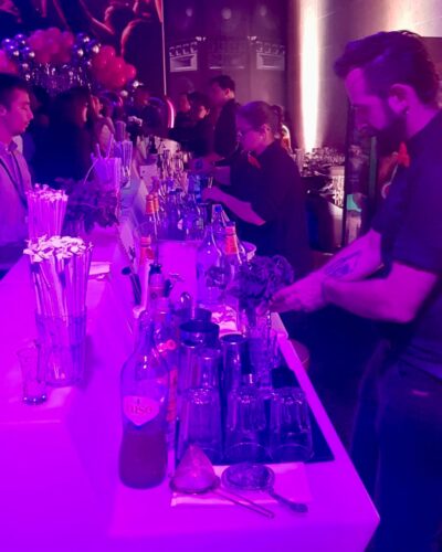 Aniversário com Flair Bartender: Uma Celebração Incrível