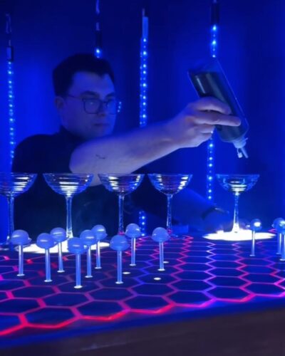 Cocktail Team leva experiência de mixologia molecular ao stand da Europalco na BTL